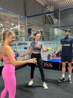 Padel je nový športový fenomén. Po prvej hodine som pochopila, prečo ho všetci tak milujú