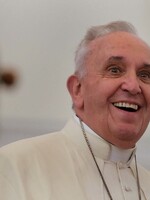 Pápež František sa verejne zastal homosexuálov. Negatívny postoj ľudí k LGBT pápež František prirovnáva k nacizmu