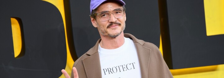 Pedro Pascal ostře zkritizoval J.K. Rowling za transfobní postoje. Nešetřil sprostými slovy