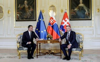 Pellegrini po stretnutí s predsedom SAV vyzýva vládu SR: Správu SAV o vakcínach treba prerokovať čím skôr