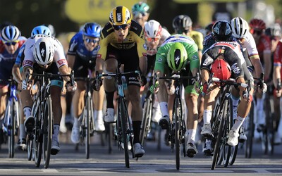 Peter Sagan skončil v 11. etape Tour de France druhý, dostal však trest a preradili ho na posledné miesto