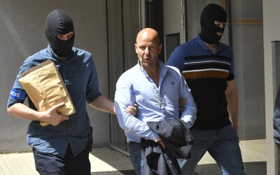 Petr Hlubuček, obviněný v korupční kauze, byl propuštěn z vazby. Stíhán bude na svobodě