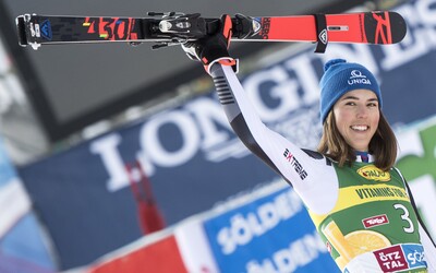 Petra Vlhová vyhrala prvé kolo svetového pohára v alpskom lyžovaní 