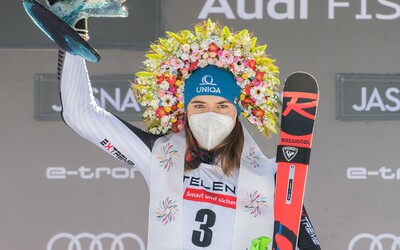 Petra Vlhová získala veľký krištáľový glóbus pre víťazku Svetového pohára! Nezastavilo ju ani zaváhanie v prvom kole slalomu