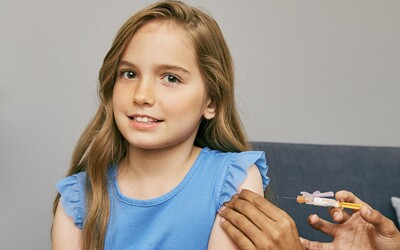 Pfizer a Biontech už čekají výsledky výzkumu vakcín pro děti od 5 do 11 let. Brzy požádají o jejich schválení