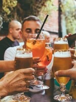 Pití jakéhokoli množství alkoholu poškozuje mozek, zjistila studie