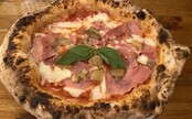 Pizzerie, kvůli kterým se vyplatí přijet do Brna. Čeká tě Itálie na Moravě jak vyšitá