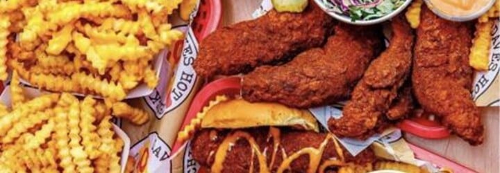 Po Popeyes se do Česka chystá další americký fastfoodový řetězec. Jeho investorem je Drake
