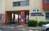 Po kolonoskopii v bratislavskej nemocnici skončili viacerí pacienti na lôžku. Prípadom sa zaoberá polícia