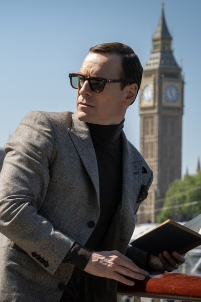 Po kráľovskej rodine prichádza seriál o klane Kennedyovcov. Hlavnú rolu získal Michael Fassbender