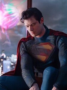 Podívej na nový oblek Supermana, kterého si zahraje David Corenswet