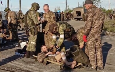 Podľa Rusov sa v Mariupole vzdalo už takmer 1 000 ukrajinských vojakov, ktorí doposiaľ odolávali útokom nepriateľa