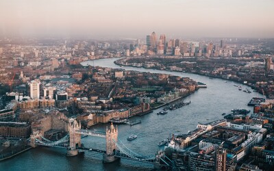 Podnikatel v Londýně dostal pokuty za emise ve výši 660 000 korun, i když žádné předpisy neporušil