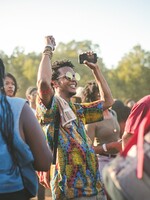 Pojď ven: Vyraz na festival United Islands, dvojkoncert Katarzie nebo  queer událost roku 