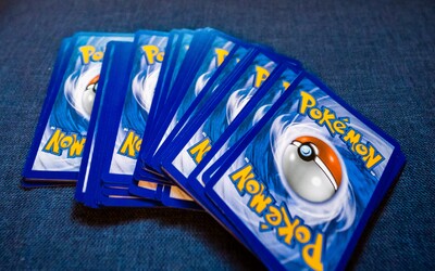 Policajti objavili v slovenských obchodoch falošné Pokémon karty. Za falzifikáty hrozí pokuta do 67 000 eur
