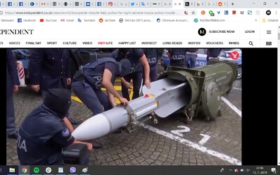 Policajti v Taliansku zadržali u pravicových extrémistov funkčnú raketu
