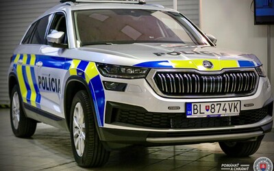 Polícia bude jazdiť na zelený pohon. Ministerstvo avizuje obrovský nákup hybridov a elektromobilov