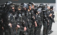 Polícia ohlásila bezpečnostné opatrenia k futbalovému derby Spartak - Slovan. Na verejný poriadok budú dohliadať stovky policajtov
