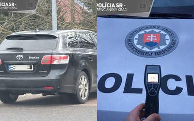 Polícia rieši kuriózny prípad. Zadržaný opitý vodič odovzdal kľúče od auta opitému kamarátovi