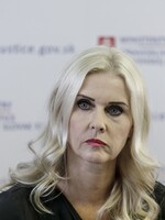 Polícia zadržala sudcov, ktorí pomáhali Kočnerovi. Je medzi nimi aj Monika Jankovská. O ich väzbe rozhodne súd