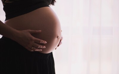 Polovina všech těhotenství na světě je nezamýšlených, 60 % z nich končí potratem