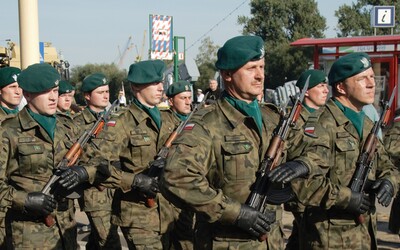 Polsko bude mít brzy silnější armádu než Rusko, prohlásil polský ministr obrany