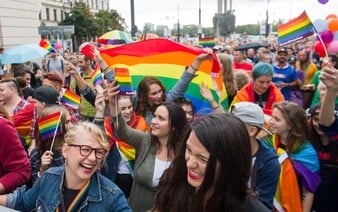 Polsko po letech zrušilo poslední „LGBT-free“ zónu