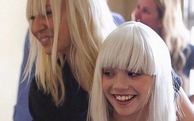 Popová speváčka Sia priznáva boj s chronickými bolesťami, aby dodala silu do boja s rovnakou chorobou aj ostatným