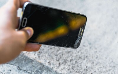 Poradíme, aké náhradné diely si vybrať, ak vlastníš telefón značky Samsung