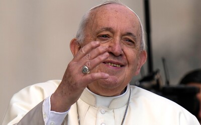 Porno pozerajú aj mníšky a kňazi, povedal pápež. Varuje, že odtiaľ pochádza sám diabol