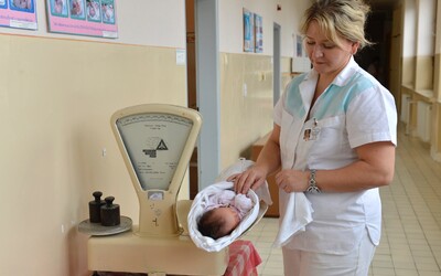 Pôrodnica na Slovensku musí okamžite zastaviť činnosť. Už prezradili, čo bude s pacientkami