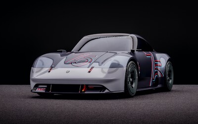 Porsche oslavuje 75. výročie svojho vstupu na trh nádhernou štúdiou, ktorá jazdí na syntetické palivo
