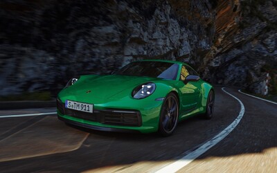 Porsche uvedlo ikonický model 911 pro požitkáře. Má 385 koní, 7stupňový manuál, nižší hmotnost a tenčí skla