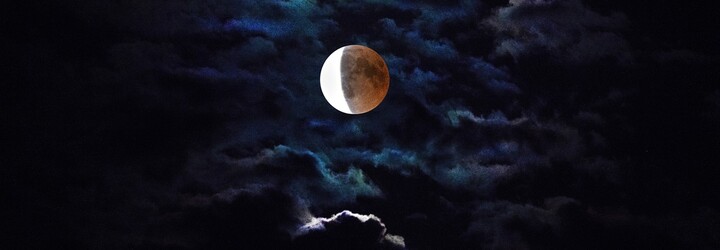 Posledné zatmenie Mesiaca v tomto desaťročí či meteorický roj. Aké nebeské úkazy nás čakajú v najbližších mesiacoch?
