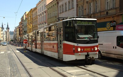 Praha chce zdražit jízdné v MHD. Roční kupon na Lítačku by měl stát až 5 400 Kč