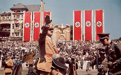 Před 85 lety se stal hákový kříž symbolem nacistického Německa. Spojuje se však i s jinými významy