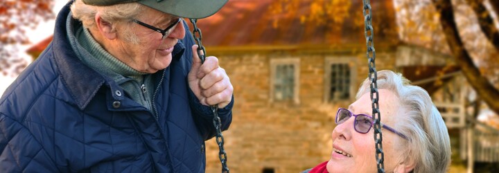 Předčasný důchod 2023: Zda se vyplatí, můžeš prarodičům vypočítat na jednoduché kalkulačce