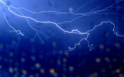 Předpověď počasí: V Česku bude zataženo a deštivo, přijít můžou i bouřky
