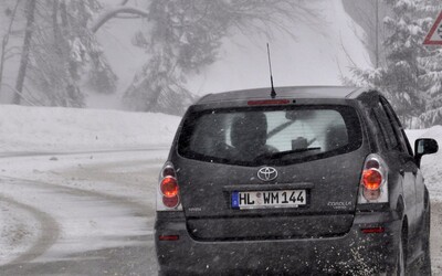 Předpověď počasí na přelom roku: Česko čeká déšť i sněžení, silnice pokryje ledovka