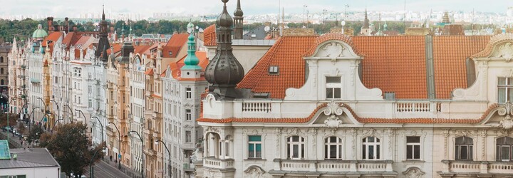 Přehled: Ceny bytů a domů v Česku raketově narůstají. V některých městech meziročně zdražily byty i o 34 %