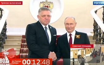 Premiér Fico sa v Moskve stretol s Putinom. S lídrom Ruska si podal ruku