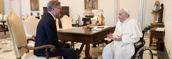 Premiér Petr Fiala se setkal s papežem Františkem