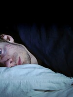 Prestaneš dýchať a ani o tom nevieš. Toto spánkové ochorenie dokáže ovplyvniť tvoje svaly, no aj mozgové centrá