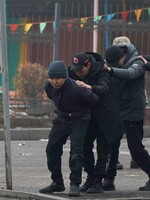Při protestech v Kazachstánu zemřelo 164 lidí včetně trojice dětí