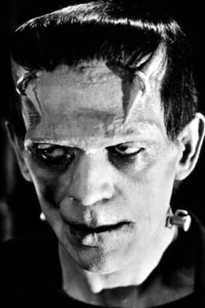 Príbeh skutočného Frankensteina: taliansky vedec sa pokúšal oživovať mŕtvych. Desivé experimenty robil pred desiatkami divákov