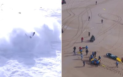 Profesionálního surfaře smetla obrovská vlna. Ihned ho museli převézt do nemocnice