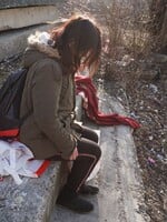 Prostitútka Monika šľape pri Slovnafte: Znásilnili ju, takmer zabili, ale prestať nechce, aby si mohla pichať heroín (Rozhovor)