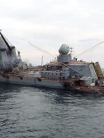 První video z potopení křižníku Moskva: podle analytiků potvrzuje verzi o zásahu ukrajinskými raketami Neptun