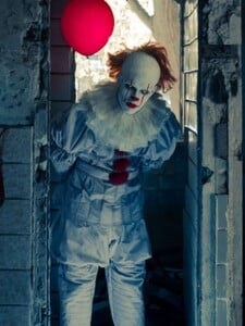 První reakce na nový seriál IT: Welcome to Derry. Jak se povedl návrat k hororové legendě Stephena Kinga?