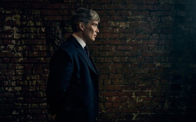 Prvý pohľad na celovečerný film Peaky Blinders. Cillian Murphy zostáva verný svojej postave